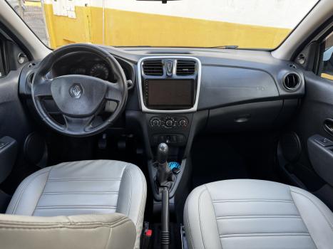 RENAULT Logan 1.0 16V 4P FLEX EXPRESSION, Foto 6