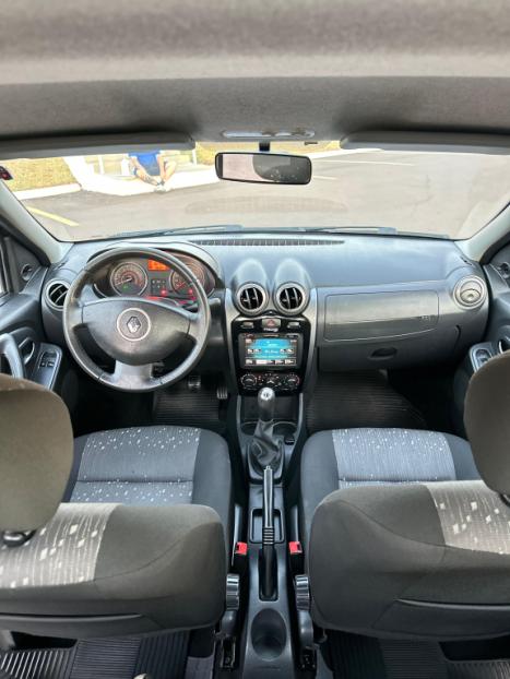 RENAULT Logan 1.6 16V 4P FLEX EXPRESSION, Foto 4