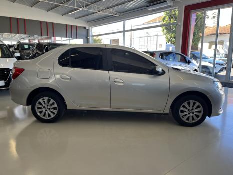 RENAULT Logan 1.6 4P  EXPRESSION, Foto 3