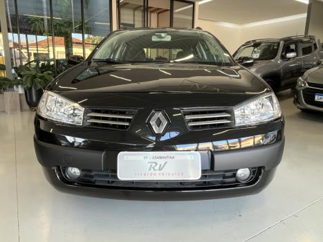 RENAULT Megane Grand Tour 1.6 16V 4P FLEX DYNAMIQUE, Foto 2