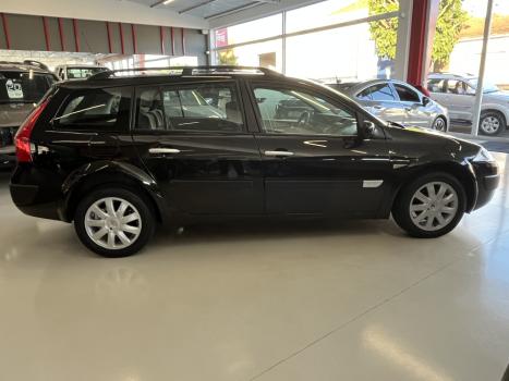 RENAULT Megane Grand Tour 1.6 16V 4P FLEX DYNAMIQUE, Foto 3