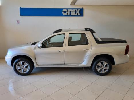 RENAULT Oroch 2.0 16V 4P FLEX DYNAMIQUE, Foto 2