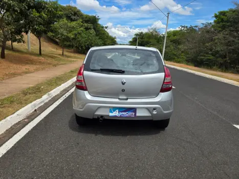 RENAULT Sandero 1.0 16V 4P FLEX EXPRESSION, Foto 7