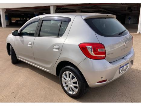 RENAULT Sandero 1.0 16V 4P FLEX EXPRESSION, Foto 4