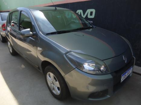 RENAULT Sandero 1.0 16V 4P FLEX EXPRESSION, Foto 2