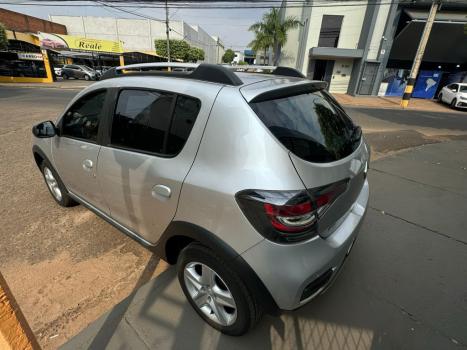 RENAULT Sandero 1.6 16V 4P FLEX SCE STEPWAY ZEN, Foto 4