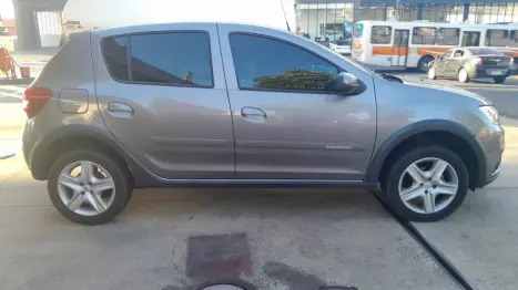 RENAULT Sandero 1.6 16V 4P FLEX SCE STEPWAY ZEN X-TRONIC AUTOMTICO CVT, Foto 2