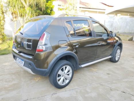 RENAULT Sandero 1.6 4P FLEX STEPWAY, Foto 2