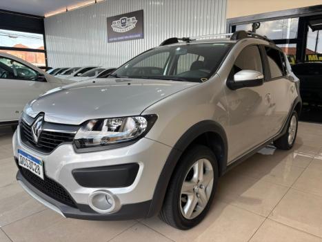 RENAULT Sandero 1.6 16V 4P FLEX SCE STEPWAY DINAMIQUE, Foto 3