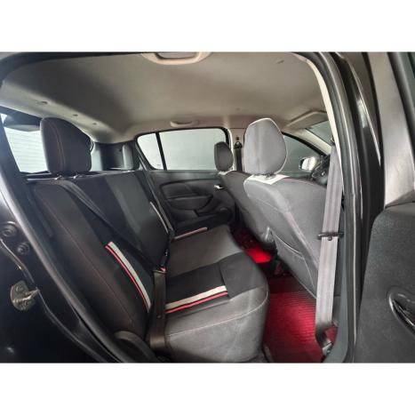 RENAULT Sandero 2.0 16V 4P RS RACING SPIRIT FLEX, Foto 15