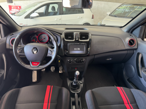 RENAULT Sandero 2.0 16V 4P RS FLEX, Foto 3