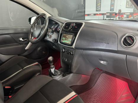 RENAULT Sandero 2.0 16V 4P RS FLEX, Foto 13