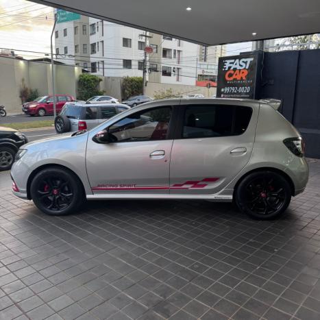 RENAULT Sandero 2.0 16V 4P RS RACING SPIRIT FLEX, Foto 4
