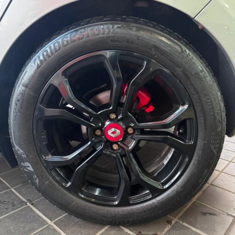 RENAULT Sandero 2.0 16V 4P RS RACING SPIRIT FLEX, Foto 14