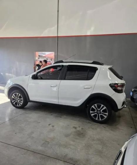 RENAULT Stepway 1.6 16V 4P FLEX ICONIC X-TONIC AUTOMTICO CVT, Foto 6