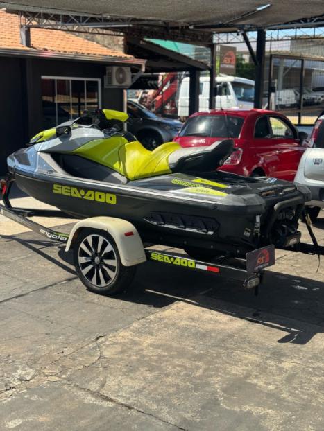 SEA DOO GTR 230 , Foto 4