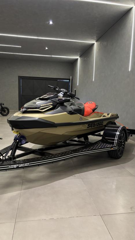 SEA DOO RXT X 325 , Foto 4