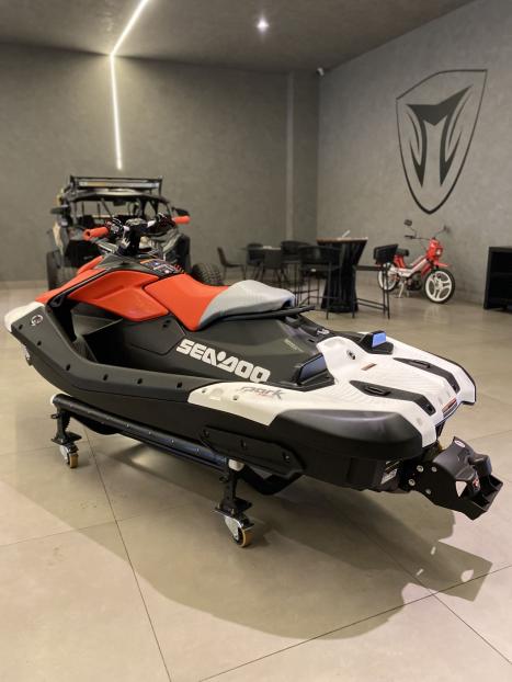 SEA DOO Spark Trixx 900 , Foto 2