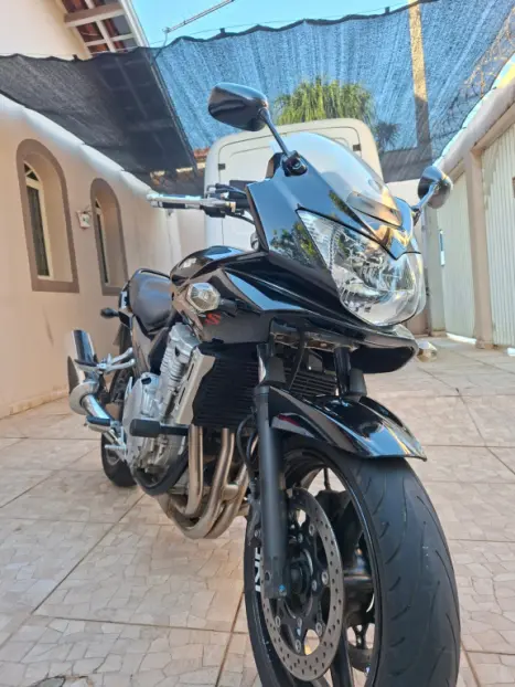 SUZUKI Bandit 650 S, Foto 3