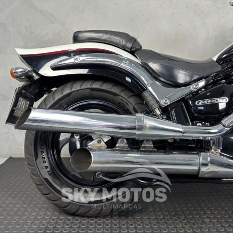 SUZUKI Boulevard M 800 , Foto 11