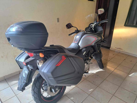 SUZUKI DL 650 V-Strom XT, Foto 2