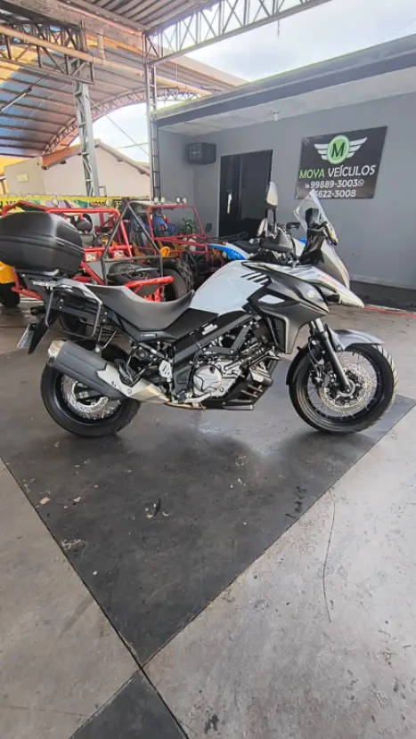 SUZUKI DL 650 V-Strom , Foto 4