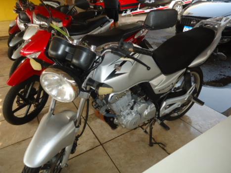 SUZUKI GSR 150 I, Foto 2