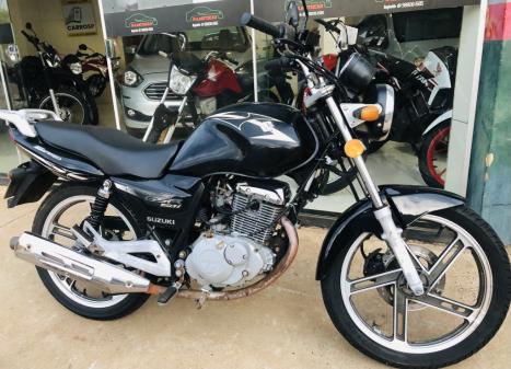 SUZUKI GSR 150 I, Foto 6