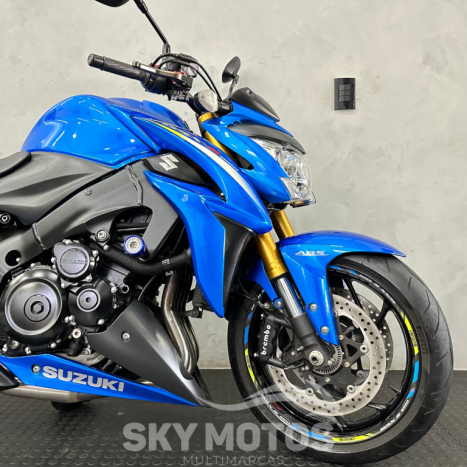 SUZUKI GSX-S 1000 A, Foto 3