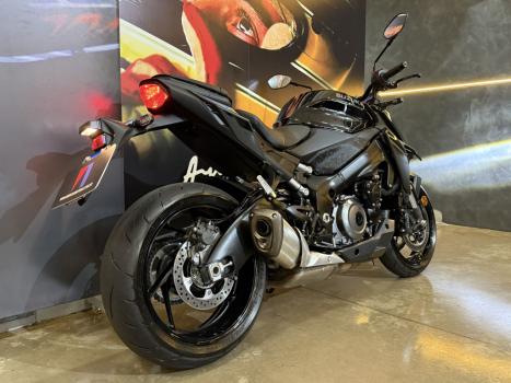 SUZUKI GSX-S 1000 A, Foto 2