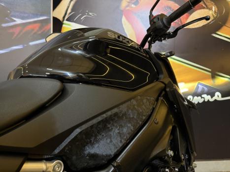 SUZUKI GSX-S 1000 A, Foto 6