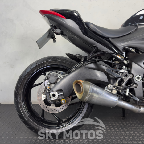 SUZUKI GSX-S 1000 A, Foto 8
