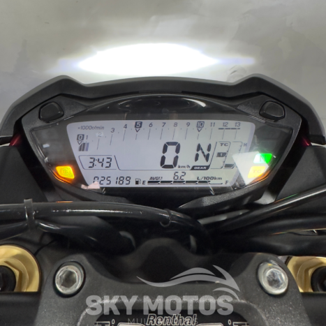 SUZUKI GSX-S 1000 A, Foto 14