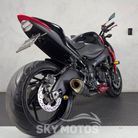 SUZUKI GSX-S 1000 A, Foto 15