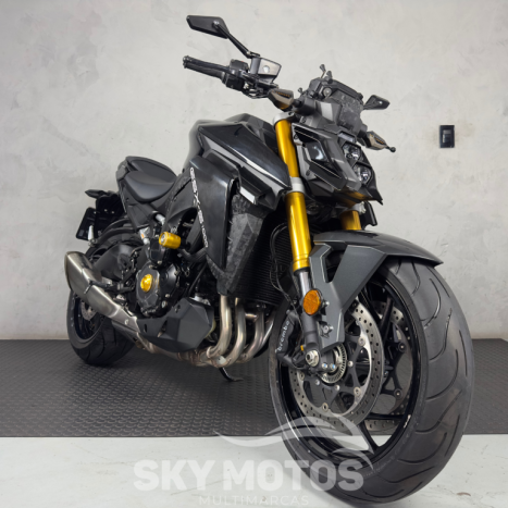 SUZUKI GSX-S 1000 A, Foto 3