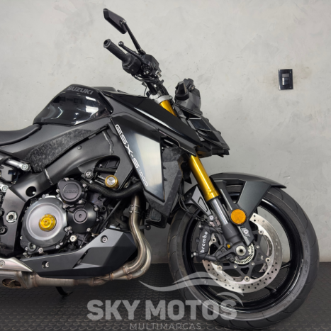 SUZUKI GSX-S 1000 A, Foto 4