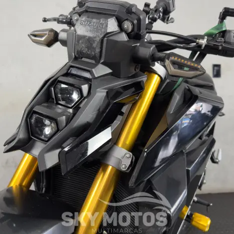 SUZUKI GSX-S 1000 A, Foto 15