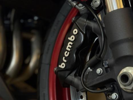 SUZUKI GSX-S 1000 F, Foto 3