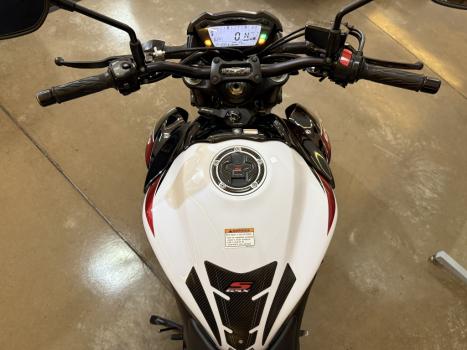 SUZUKI GSX-S 1000 F, Foto 12
