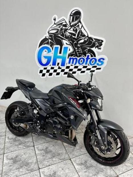 SUZUKI GSX-S 750 ABS, Foto 4