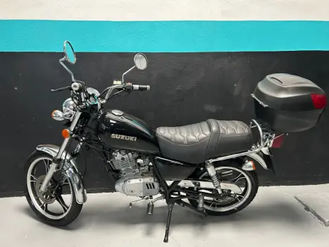 SUZUKI Intruder 125 , Foto 1