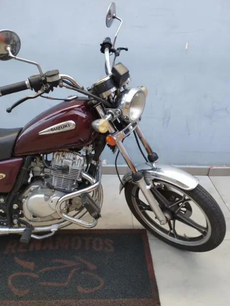 SUZUKI Intruder 125 , Foto 2