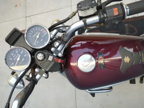 SUZUKI Intruder 125 , Foto 5