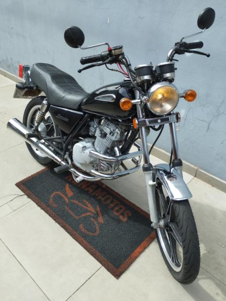 SUZUKI Intruder 125 , Foto 5