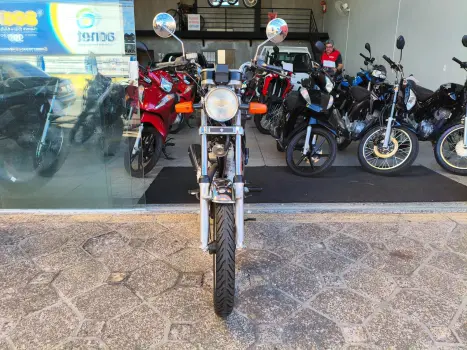 SUZUKI Intruder 125 , Foto 5