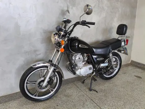 SUZUKI Intruder 125 , Foto 2