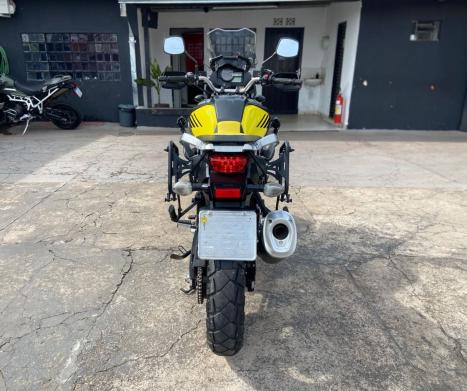 SUZUKI V-Strom DL 1000 , Foto 4