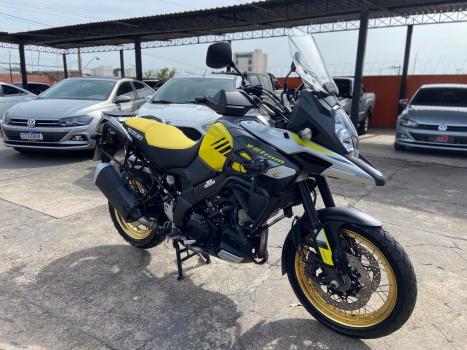 SUZUKI V-Strom DL 1000 , Foto 7