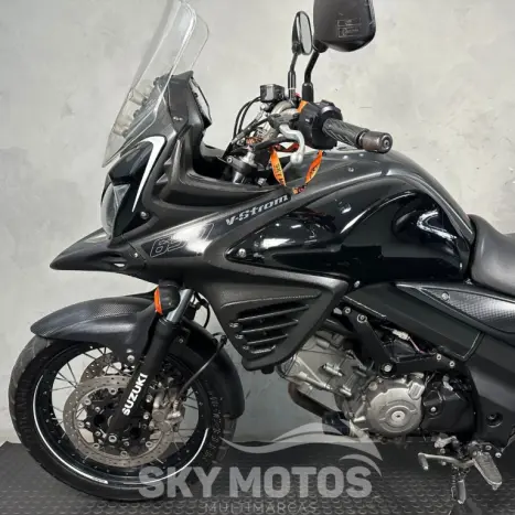 SUZUKI V-Strom DL 650 XT, Foto 14