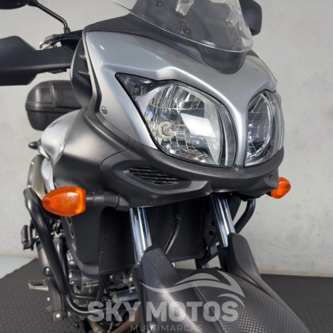 SUZUKI V-Strom DL 650 , Foto 6